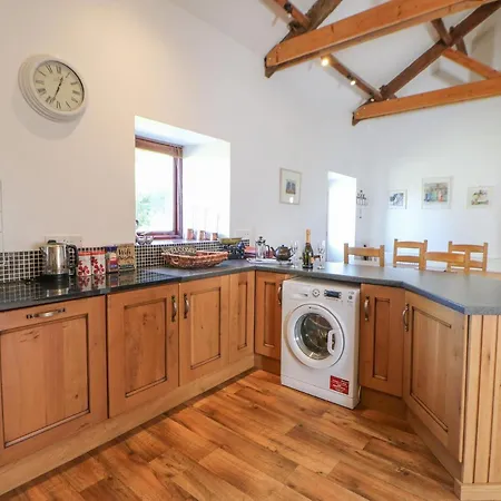Holiday home Larklands *